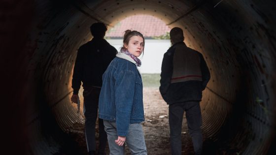 فيلم And Tomorrow The Entire World 2020 مترجم