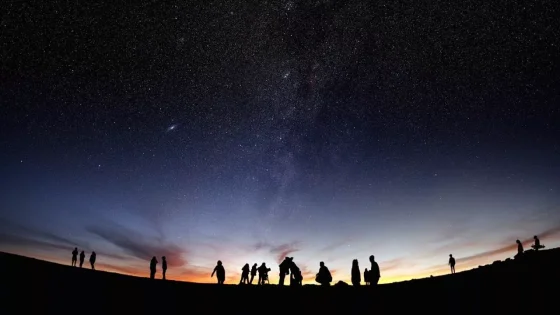 فيلم The Search for Life in Space 2016 مترجم